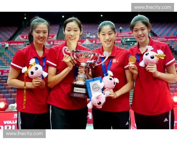 中国女排勇夺2019世界杯冠军展现团结拼搏精神再续辉煌传奇