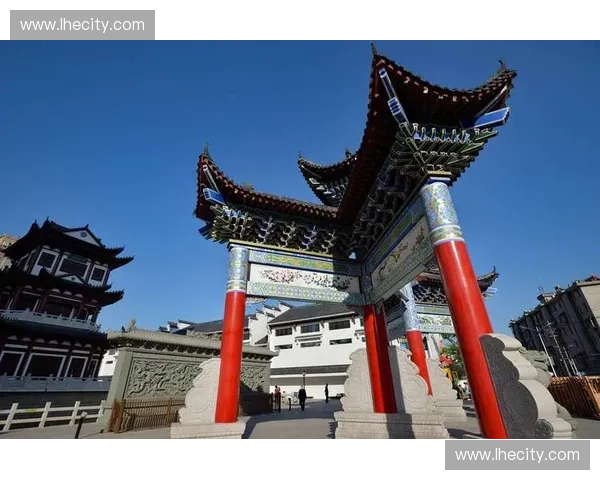 沙特职业足球联赛崛起之路探究其资本力量与国际巨星效应的深度融合