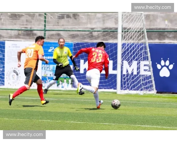 南京业余足球联赛叶佳：从草根到明星的成长历程与奋斗故事